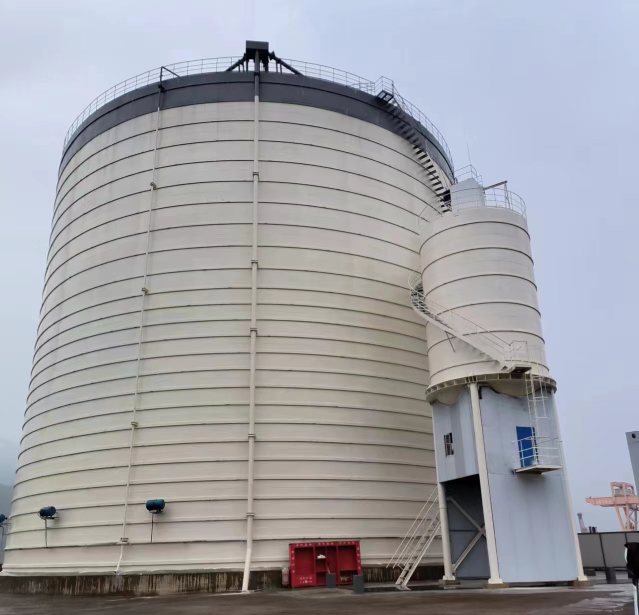 安图10万吨水泥钢板库